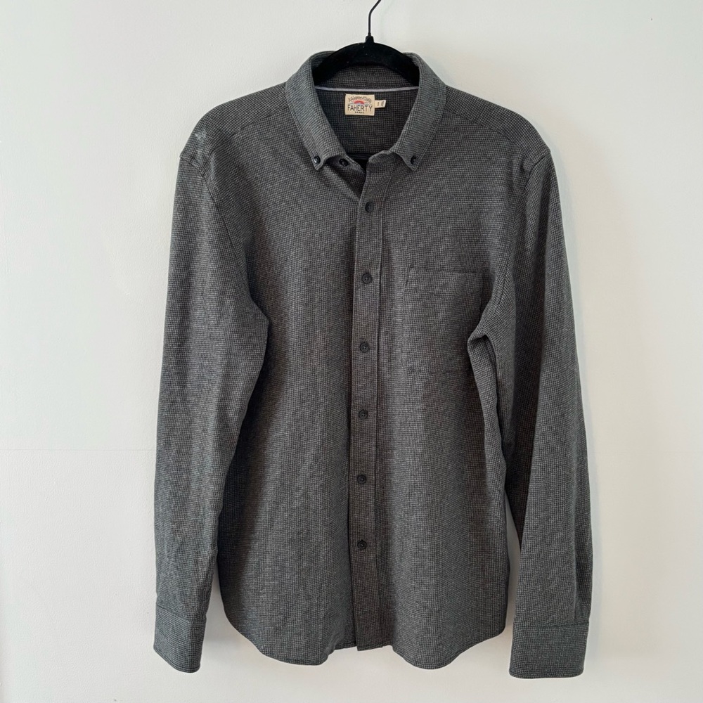 Faherty Men's Gray Button-Down Casual Shirt